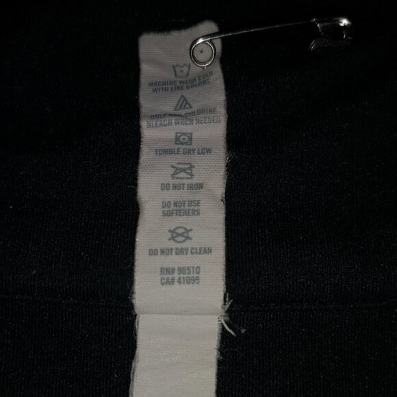 Under Armour Ladies Black Full Zip Athletic Jacket - Picture 4 of 5